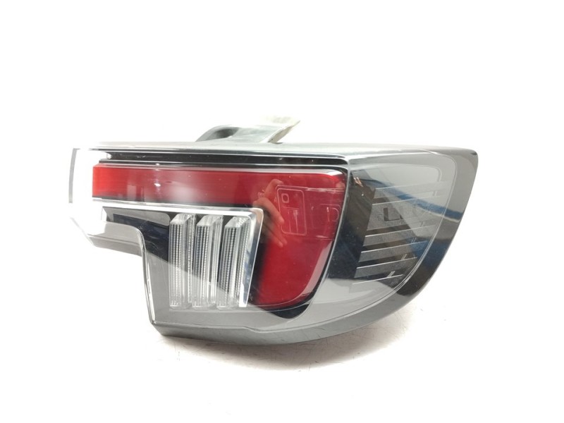 Recambio de piloto trasero derecho para opel mokka basis referencia OEM IAM 9833721980  