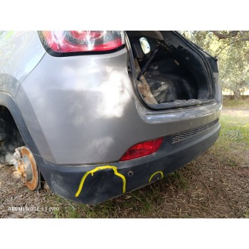 Recambio de paragolpes trasero para jeep compass ii longitude 4x2 referencia OEM IAM 68351583AB  