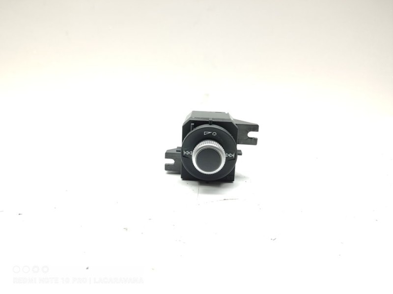 Recambio de mando multifuncion para audi q2 (gab) 30 tdi sport referencia OEM IAM 81B919616A  