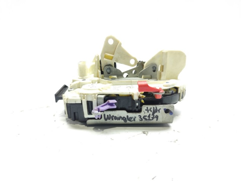 Recambio de cerradura maletero / porton para jeep wrangler / wrangler unlimited sahara referencia OEM IAM 4589584AG  