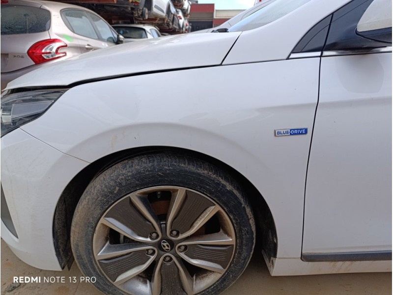 Recambio de aleta delantera izquierda para hyundai ioniq hybrid referencia OEM IAM 66311G2000  