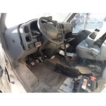 ford transit caja cerrada, larga (fy) (2000 =>) del año 2001