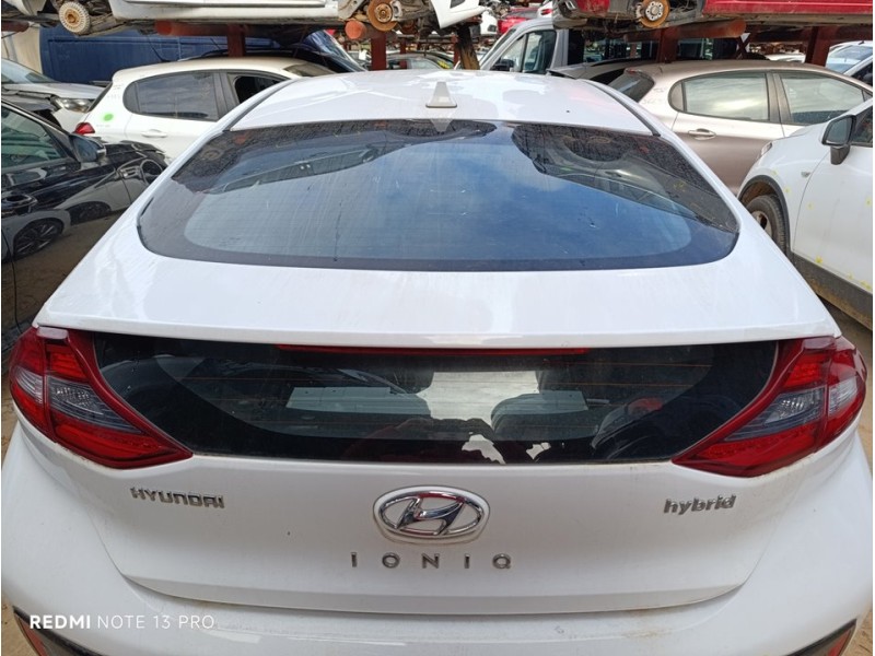 Recambio de porton trasero para hyundai ioniq hybrid referencia OEM IAM 73700G2000  