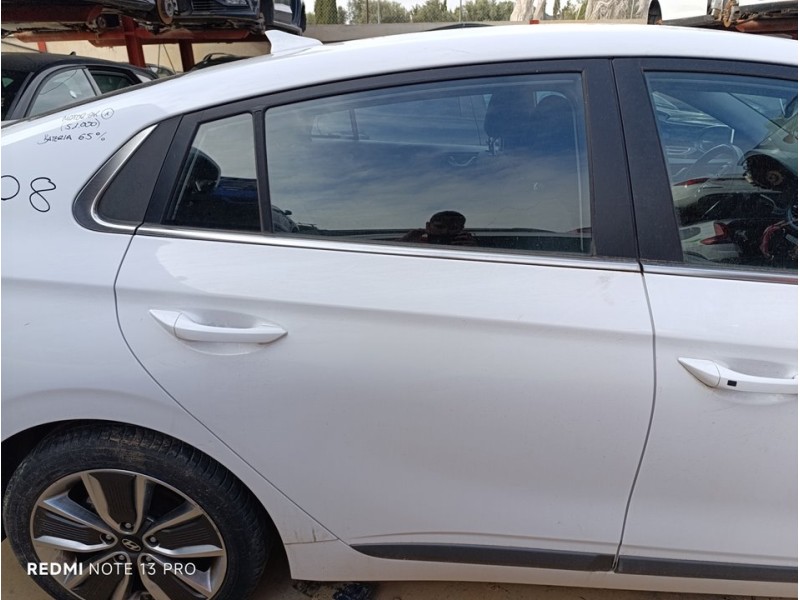 Recambio de puerta trasera derecha para hyundai ioniq hybrid referencia OEM IAM 77004G2010  