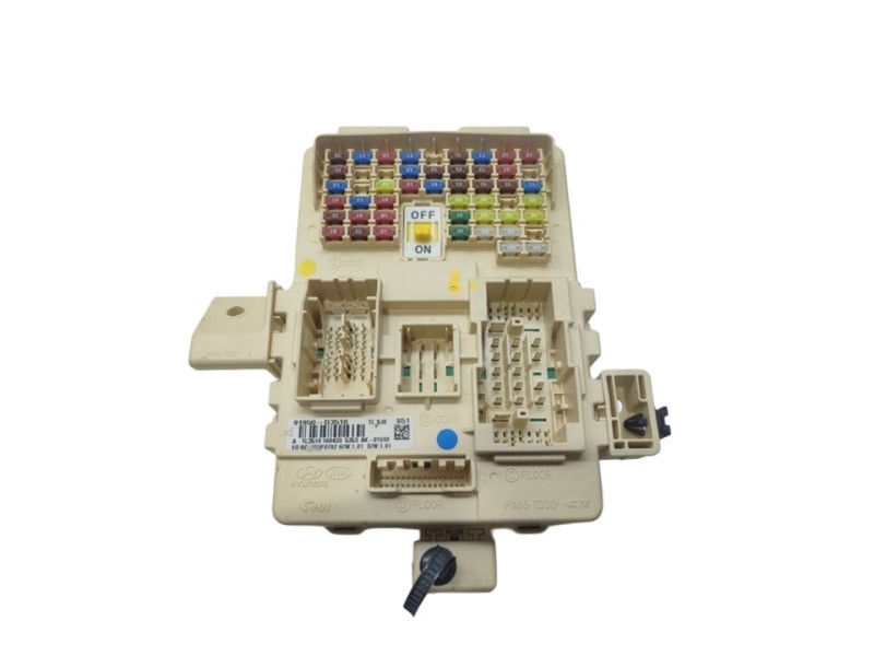 Recambio de caja reles / fusibles para hyundai tucson classic blue referencia OEM IAM 91950D3510  