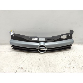 Recambio de rejilla delantera para opel astra h ber. 1.7 16v cdti referencia OEM IAM 461088395  