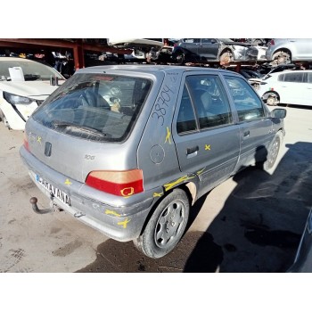 peugeot 106 (s2) del año 2000