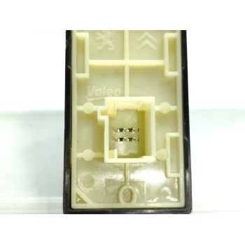 Recambio de mando multifuncion para peugeot 208 active referencia OEM IAM 96758773XV  