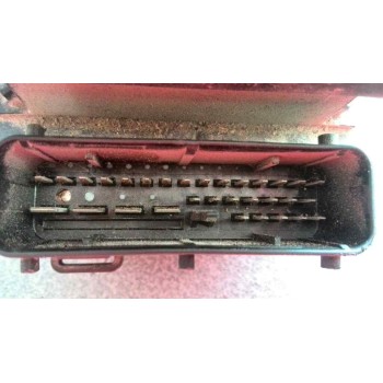 Recambio de abs para kia sorento 2.5 crdi cat referencia OEM IAM 589103E310  