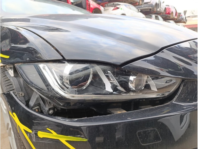 Recambio de faro derecho para jaguar xe prestige referencia OEM IAM GX7313W029EE  