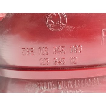 Recambio de piloto trasero derecho para skoda octavia berlina (1u2) ambiente referencia OEM IAM 1U6945096  