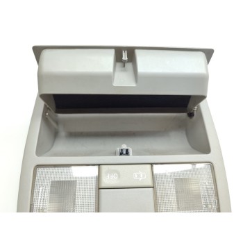 Recambio de luz interior para toyota auris active referencia OEM IAM 8126002480AD  