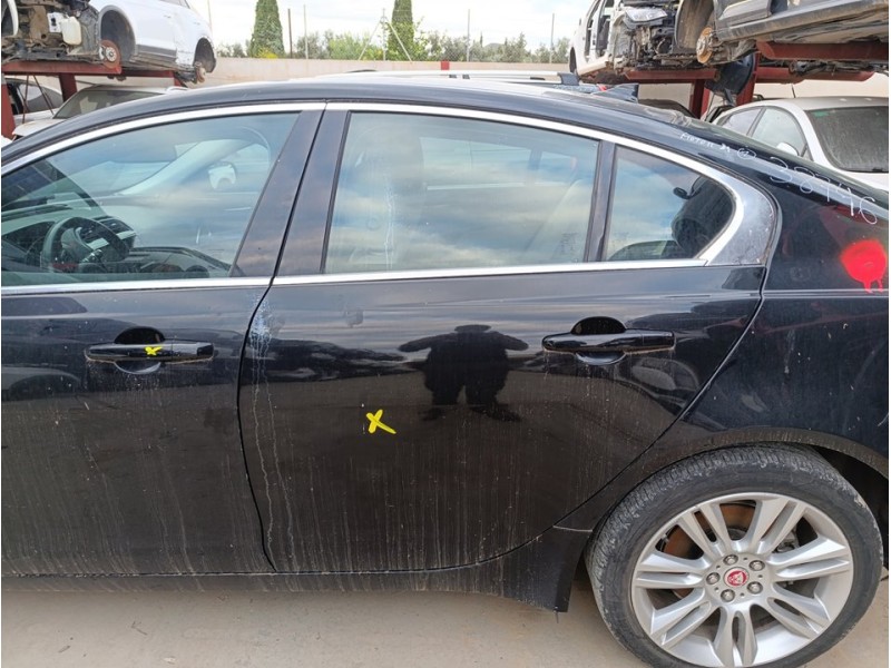 Recambio de puerta trasera izquierda para jaguar xe prestige referencia OEM IAM GX7324631AA  