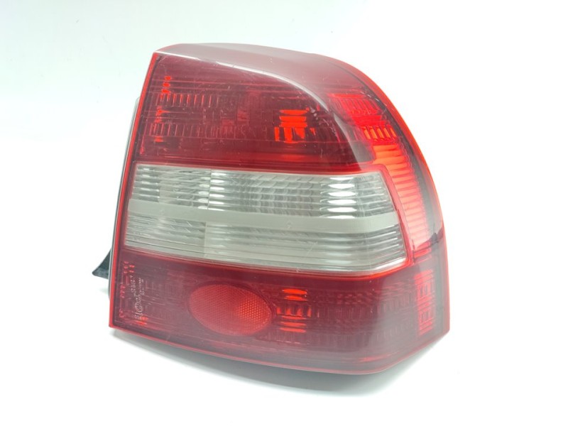 Recambio de piloto trasero derecho para kia shuma 1.5 ls 4 berlina referencia OEM IAM   